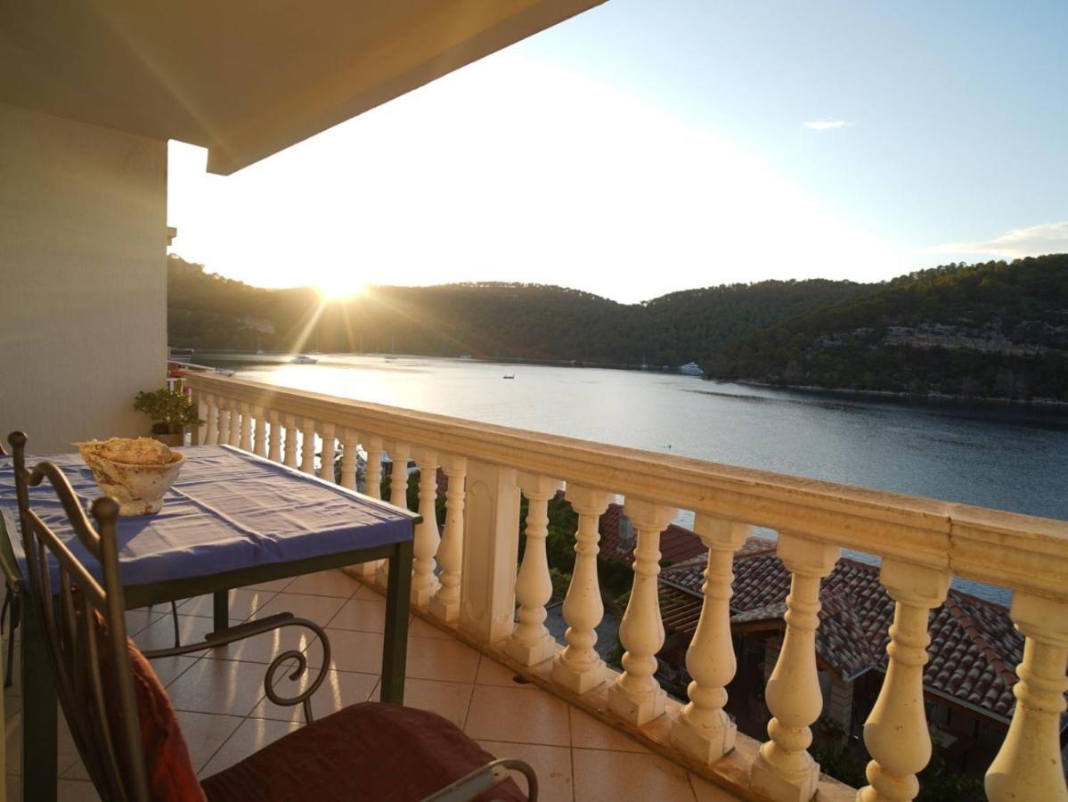 Sea House Mljet Hotel Polace Exterior photo