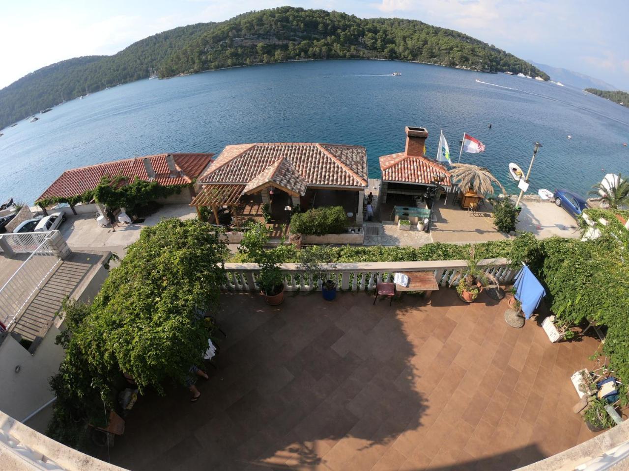 Sea House Mljet Hotel Polace Exterior photo
